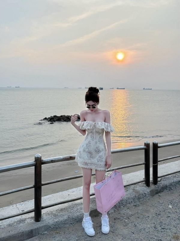 Váy Hoa Nắng Nhẹ1