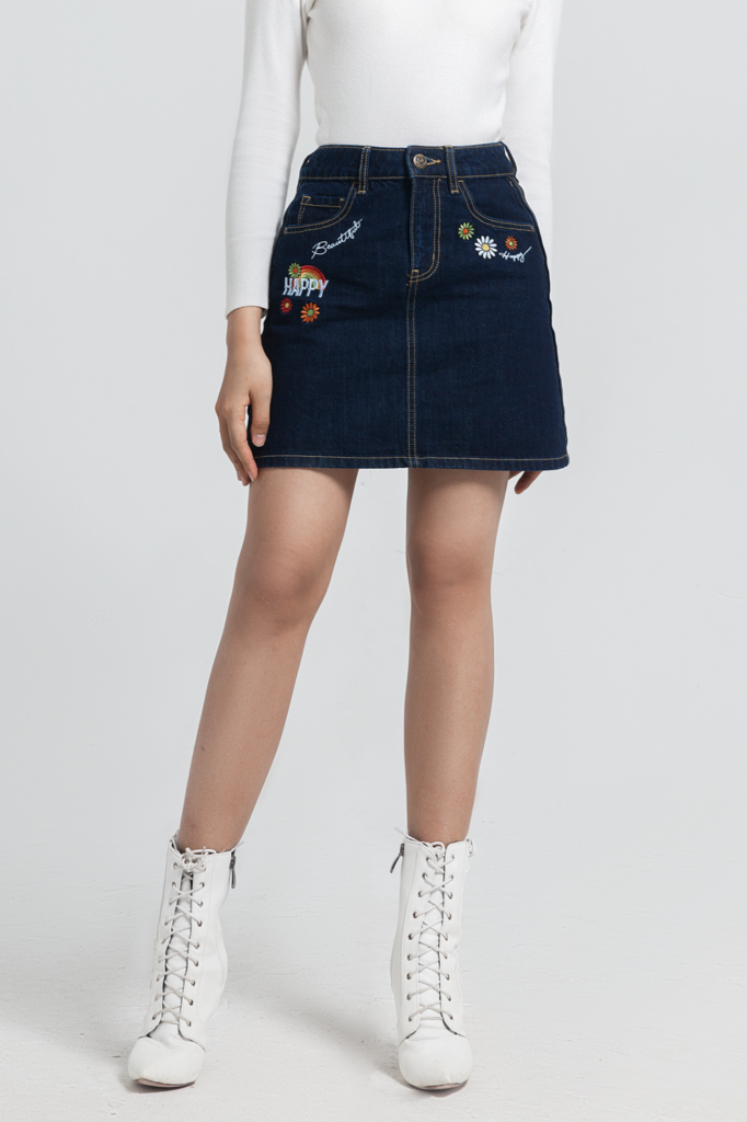 Chân Váy Chữ A Thêu Happy. 'Happy' Embroidered Denim Skirt