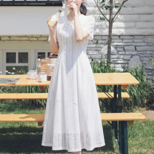 Váy midi ren trắng cổ Peter Pan phong cách vintage